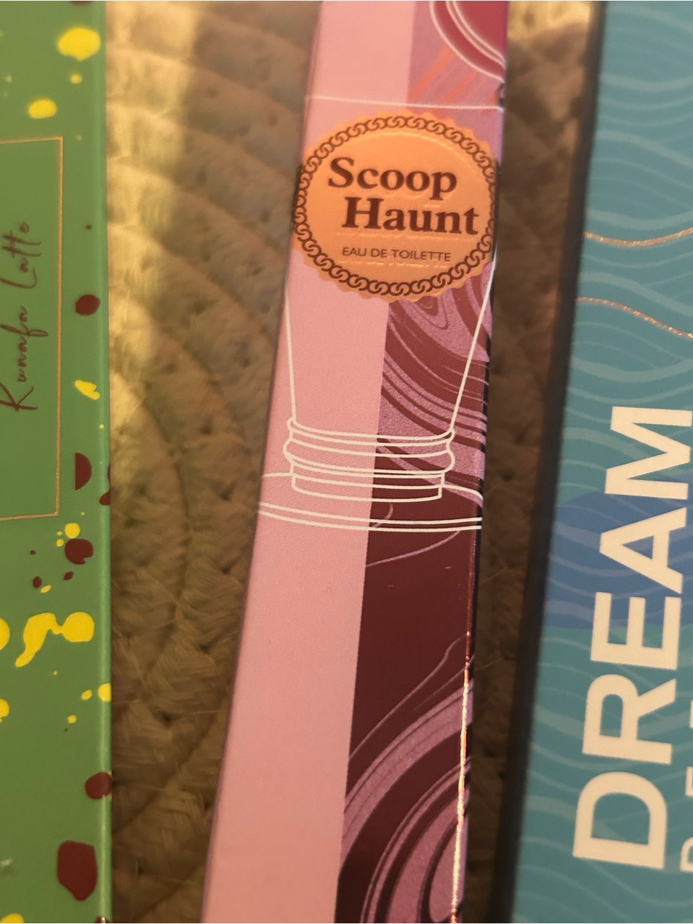 Women’s Perfume Bundle. 5 items - Picture 5 of 6